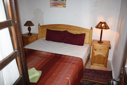 Gstezimmer mit Doppelbett